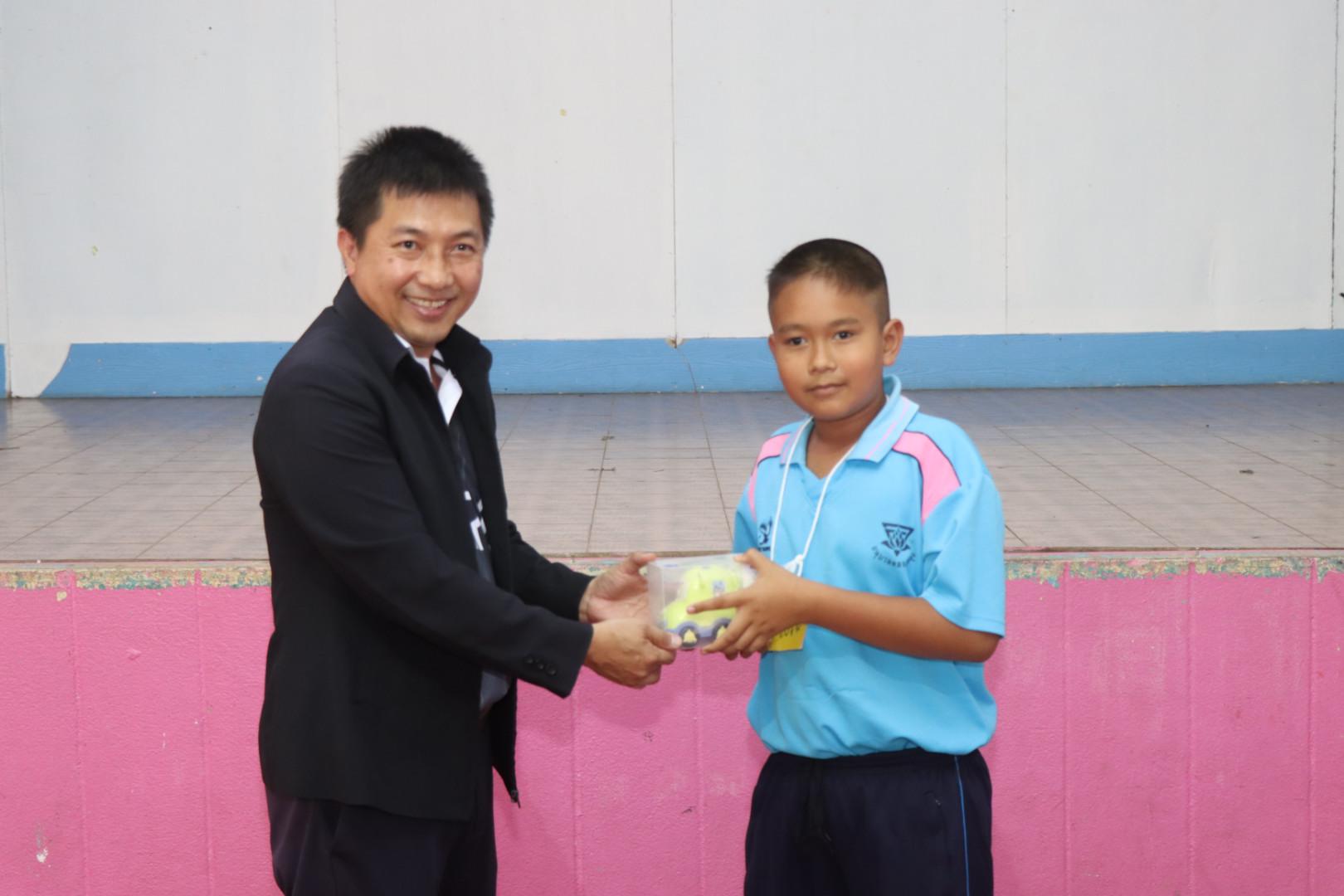 728. วันที่ 27 มกราคม 2569 โปรแกรมวิชาวิทยาศาสตร์ทั่วไป ได้จัดค่ายสเต็มศึกษาให้กับนักเรียนชั้นประถมศึกษาปีที่1-6 ณ โรงเรียนอนุบาลคลองขลุง จ.กำแพงเพชร